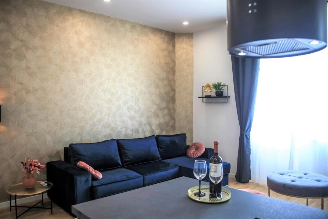 Hedone City Luxury Apartments With Free Parking Пула Екстериор снимка